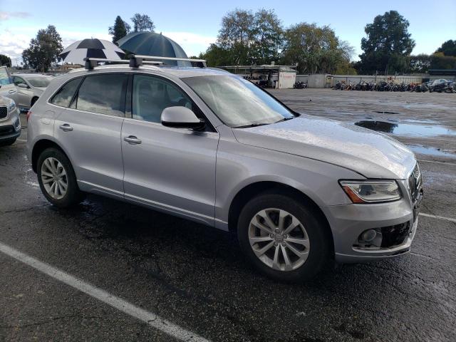 Photo 4 from auction – 2017 AUDI Q5 PREMIUM with VIN WA1C2AFP1HA007394