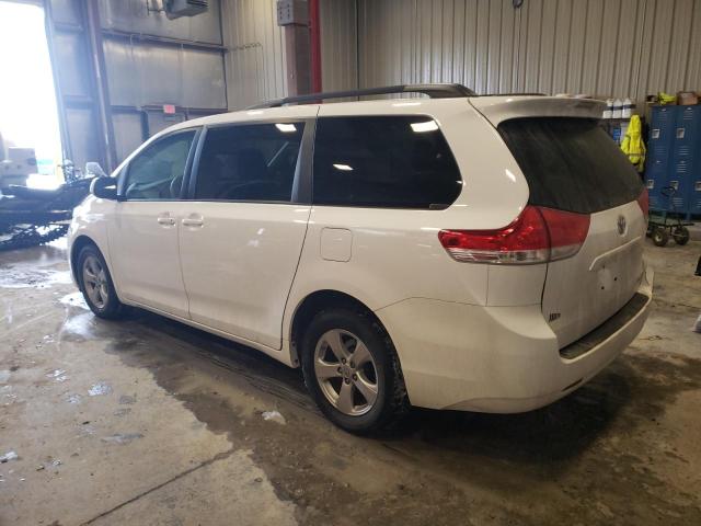 Photo 2 from auction – 2013 TOYOTA SIENNA LE with VIN 5TDKK3DC2DS285408