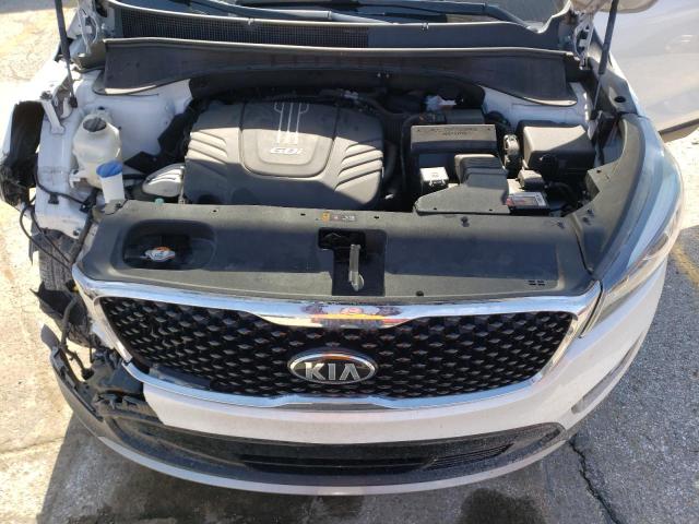 Photo 11 from auction – 2017 KIA SORENTO EX with VIN 5XYPH4A59HG253901