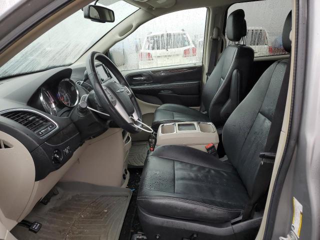 Photo 7 from auction – 2016 CHRYSLER TOWN & COU with VIN 2C4RC1BG6GR296480