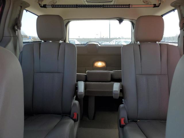 Photo 10 from auction – 2016 CHRYSLER TOWN & COU with VIN 2C4RC1CG5GR239069