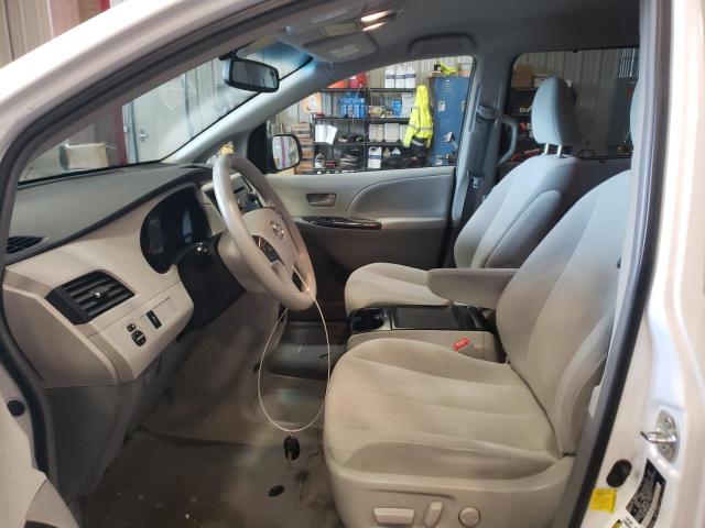 Photo 7 from auction – 2013 TOYOTA SIENNA LE with VIN 5TDKK3DC2DS285408