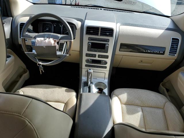 Photo 8 from auction – 2010 LINCOLN MKX with VIN 2LMDJ8JC2ABJ07959