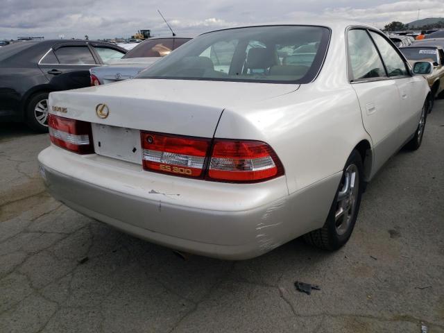 Photo 3 from auction – 2000 LEXUS ES 300 with VIN JT8BF28G4Y5078136