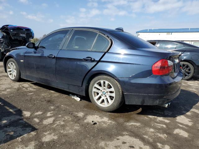 Photo 2 from auction – 2007 BMW 328 XI with VIN WBAVC93507KX61180