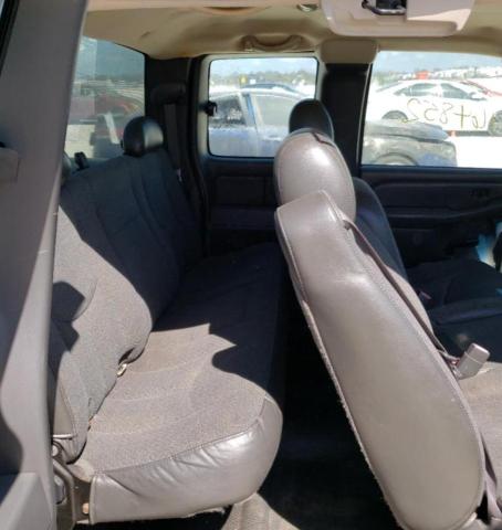 Photo 10 from auction – 2005 CHEVROLET SILVERADO with VIN 2GCEC19T051293474
