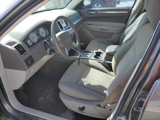 Photo 7 from auction – 2009 CHRYSLER 300 LX with VIN 2C3KA43D49H529637