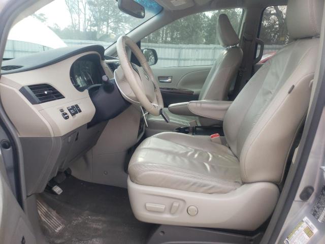 Photo 7 from auction – 2011 TOYOTA SIENNA XLE with VIN 5TDYK3DCXBS021845