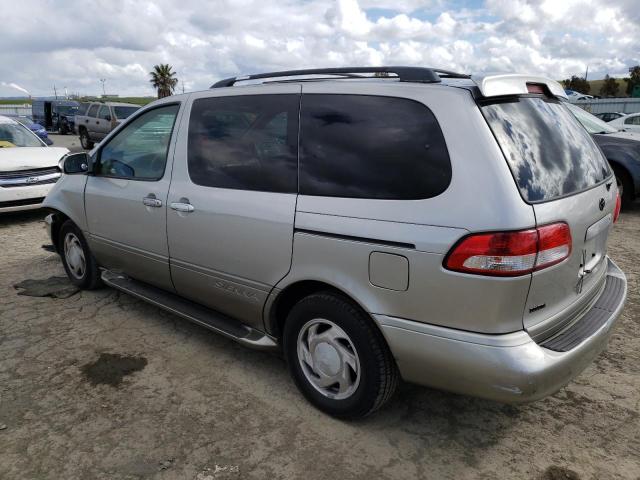 Photo 2 from auction – 2001 TOYOTA SIENNA LE with VIN 4T3ZF13C71U373471