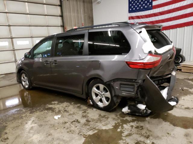 Photo 2 from auction – 2018 TOYOTA SIENNA LE with VIN 5TDKZ3DC6JS945490