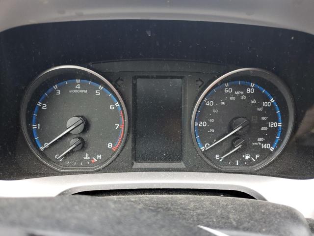 Photo 9 from auction – 2017 TOYOTA RAV4 XLE with VIN JTMWFREV8HJ132687