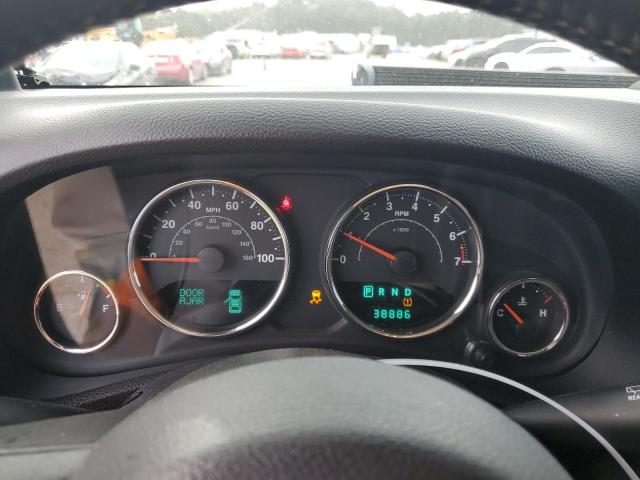 Photo 9 from auction – 2014 JEEP WRANGLER U with VIN 1C4BJWDGXEL141843