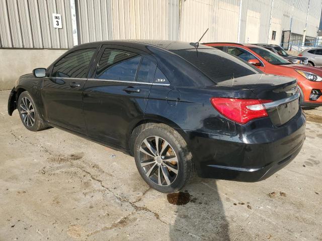 Photo 2 from auction – 2013 CHRYSLER 200 TOURIN with VIN 1C3CCBBGXDN711972