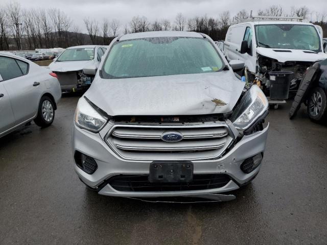 Photo 5 from auction – 2017 FORD ESCAPE SE with VIN 1FMCU9GD4HUE82910