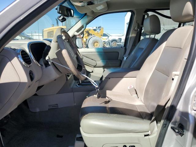 Photo 7 from auction – 2006 FORD EXPLORER X with VIN 1FMEU63E86UB51797