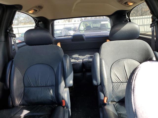 Photo 10 from auction – 2002 CHRYSLER TOWN & COU with VIN 2C8GP64L12R620607