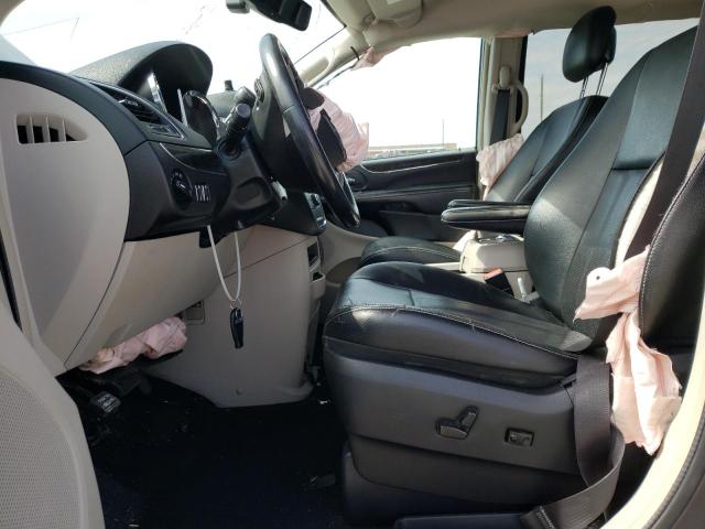 Photo 7 from auction – 2016 CHRYSLER TOWN & COU with VIN 2C4RC1CG4GR248264