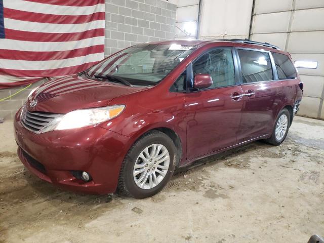 TOYOTA SIENNA XLE 2016 with VIN 5TDYK3DC0GS720585 - Photo from auction
