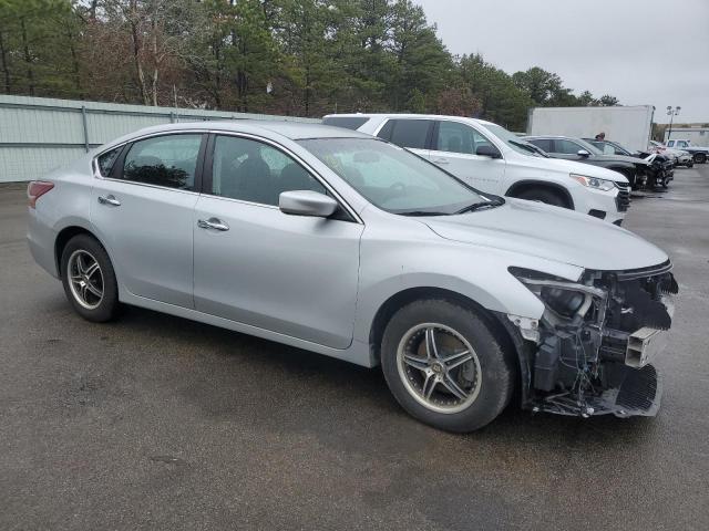 Photo 4 from auction – 2013 NISSAN ALTIMA 2.5 with VIN 1N4AL3AP4DN419153
