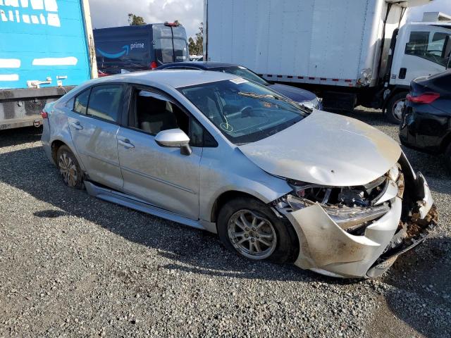 Photo 4 from auction – 2022 TOYOTA COROLLA LE with VIN JTDEAMDE3NJ062039