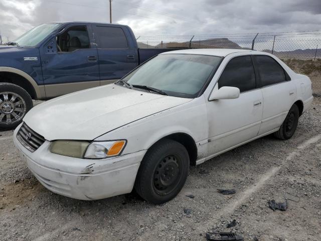 TOYOTA CAMRY CE 1998 with VIN JT2BG22K8W0192235 - Photo from auction