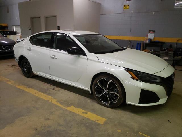 Photo 4 from auction – 2023 NISSAN ALTIMA SR with VIN 1N4BL4CV9PN321469