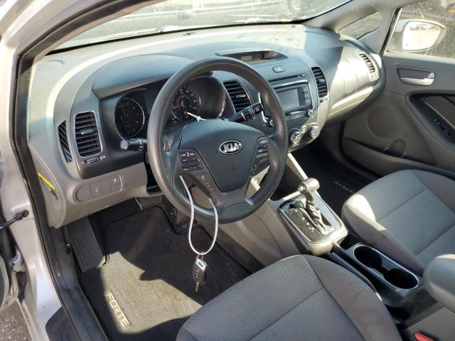 Photo 8 from auction – 2018 KIA FORTE LX with VIN 3KPFK4A72JE275546