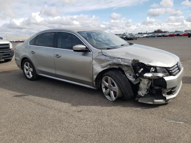 Photo 4 from auction – 2013 VOLKSWAGEN PASSAT SE with VIN 1VWBP7A39DC092197