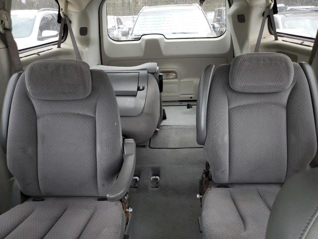 Photo 10 from auction – 2010 CHRYSLER TOWN & COU with VIN 2A4RR5D19AR170047