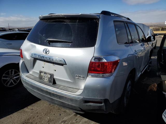 Photo 3 from auction – 2013 TOYOTA HIGHLANDER with VIN 5TDBK3EH8DS181466