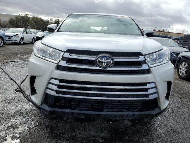 Photo 5 from auction – 2017 TOYOTA HIGHLANDER with VIN 5TDZZRFH8HS203483