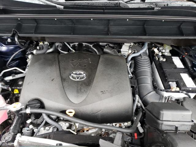 Photo 11 from auction – 2022 TOYOTA HIGHLANDER with VIN 5TDGZRBHXNS214686