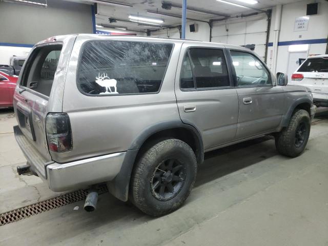 Photo 3 from auction – 2001 TOYOTA 4RUNNER SR with VIN JT3HN86R510335883