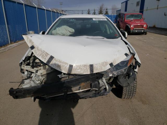 Photo 5 from auction – 2016 TOYOTA COROLLA L with VIN 2T1BURHE8GC707204
