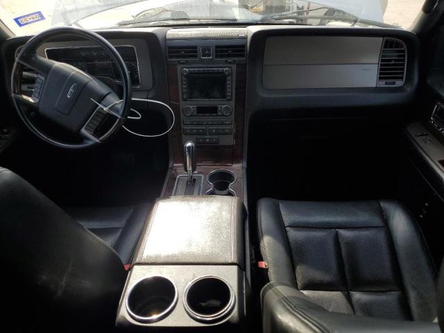 Photo 8 from auction – 2012 LINCOLN NAVIGATOR with VIN 5LMJJ2J50CEL05229