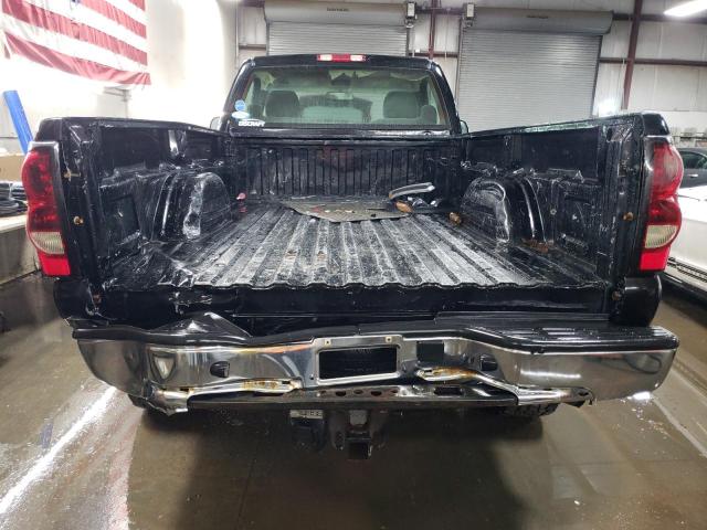 Photo 6 from auction – 2004 CHEVROLET SILVERADO with VIN 1GCHC24U54E222397