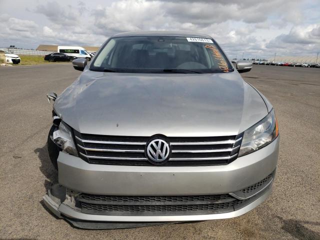 Photo 5 from auction – 2013 VOLKSWAGEN PASSAT SE with VIN 1VWBP7A39DC092197