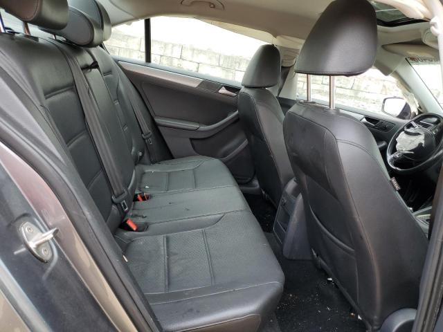 Photo 10 from auction – 2017 VOLKSWAGEN JETTA SE with VIN 3VWDB7AJ1HM357561