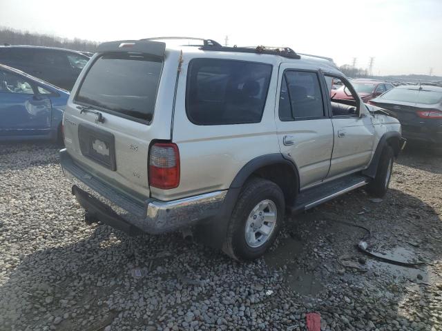 Photo 3 from auction – 1999 TOYOTA 4RUNNER SR with VIN JT3GN86R4X0119589