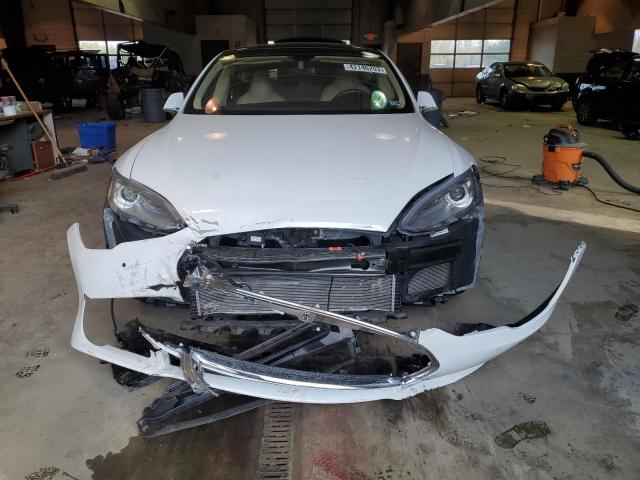 Photo 5 from auction – 2014 TESLA MODEL S with VIN 5YJSA1S19EFP29897