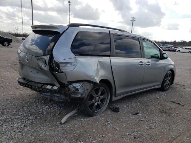 Photo 3 from auction – 2017 TOYOTA SIENNA SE with VIN 5TDXZ3DC5HS836342