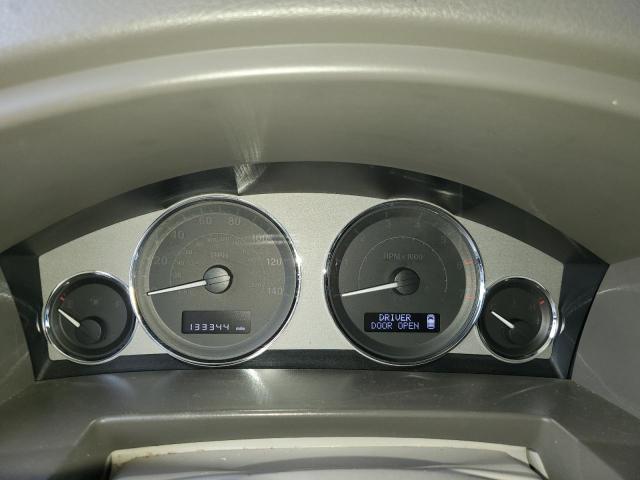Photo 9 from auction – 2010 JEEP COMMANDER with VIN 1J4RG5GT3AC113242