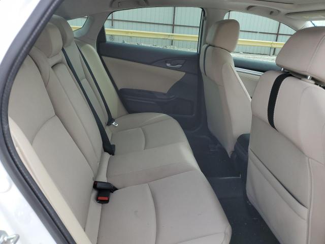 Photo 10 from auction – 2018 HONDA CIVIC EX with VIN 19XFC2F77JE035676