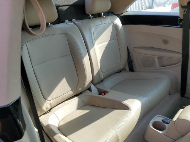 Photo 10 from auction – 2013 VOLKSWAGEN BEETLE with VIN 3VWJX7AT2DM646559