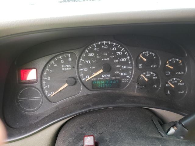 Photo 9 from auction – 2002 CHEVROLET SUBURBAN K with VIN 3GNFK16T82G309684