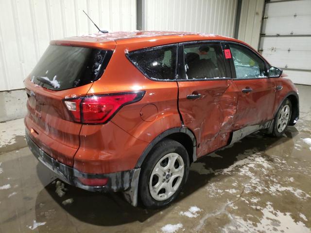 Photo 3 from auction – 2019 FORD ESCAPE S with VIN 1FMCU0F71KUB17163