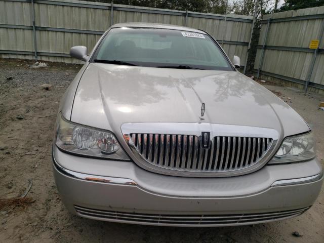 Photo 5 from auction – 2008 LINCOLN TOWN CAR S with VIN 2LNHM82V28X640993