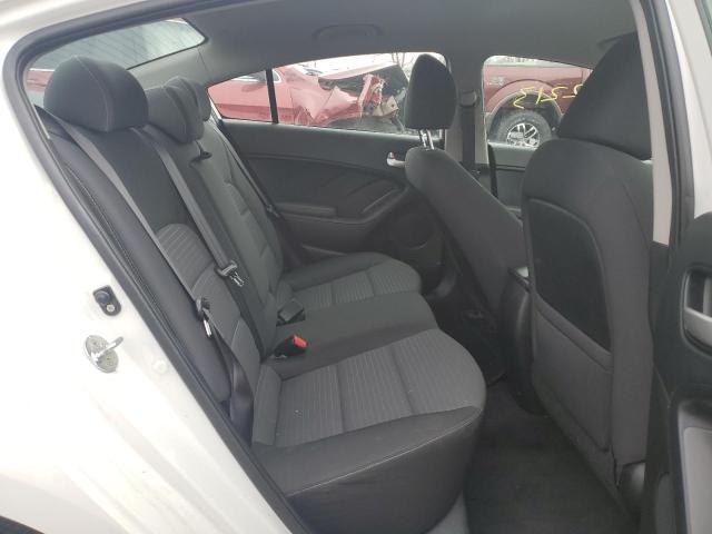 Photo 10 from auction – 2017 KIA FORTE LX with VIN 3KPFL4A70HE141528