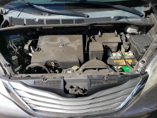 Photo 12 from auction – 2014 TOYOTA SIENNA XLE with VIN 5TDYK3DC0ES465899