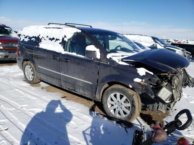 Photo 4 from auction – 2015 CHRYSLER TOWN & COU with VIN 2C4RC1BG2FR695174